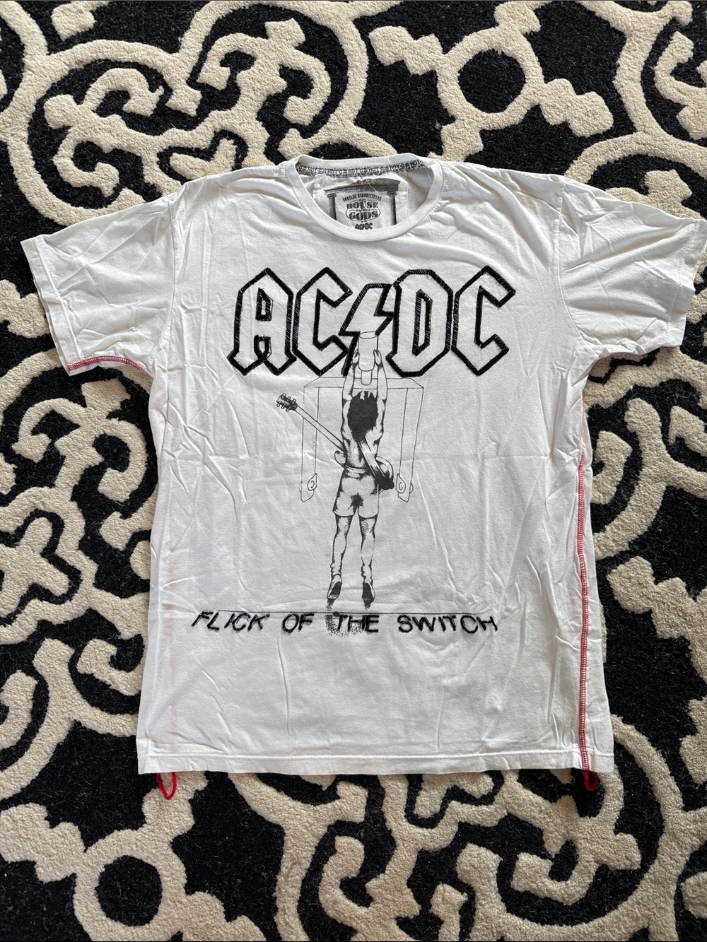 Mens XL AC/DC BEADED White and Black 'Flick of the Switch' Band Tee.